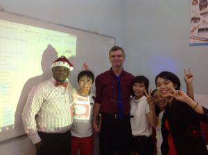 học tiếng anh giao tiếp ở biên hòa với giáo viên nước ngoài