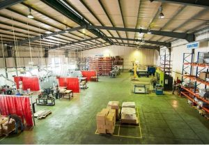 kho xưởng tiếng anh là gì